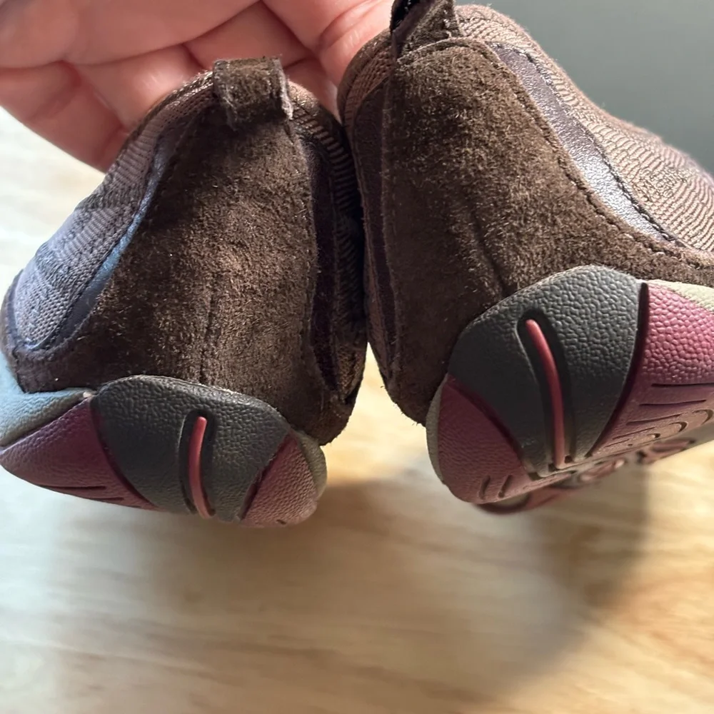 Merrell Women 7.5 Brown Suede Slip On Bisect Coffee Bean
